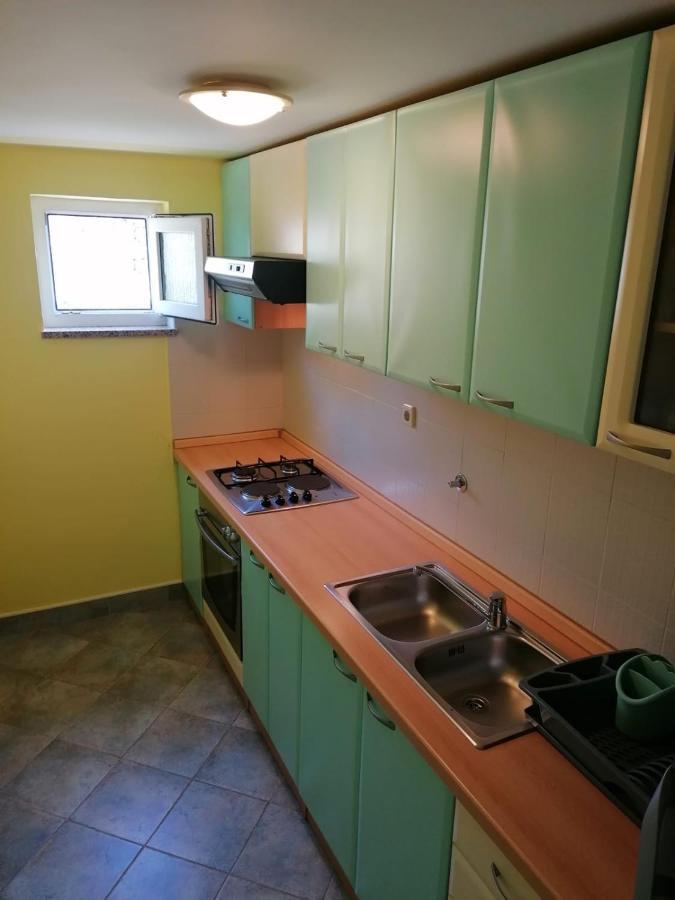 Robinson's House * Krusevo (Zadar)