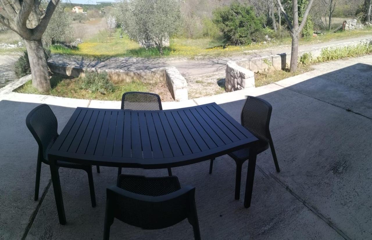 Robinson's House Holiday home Krusevo (Zadar)